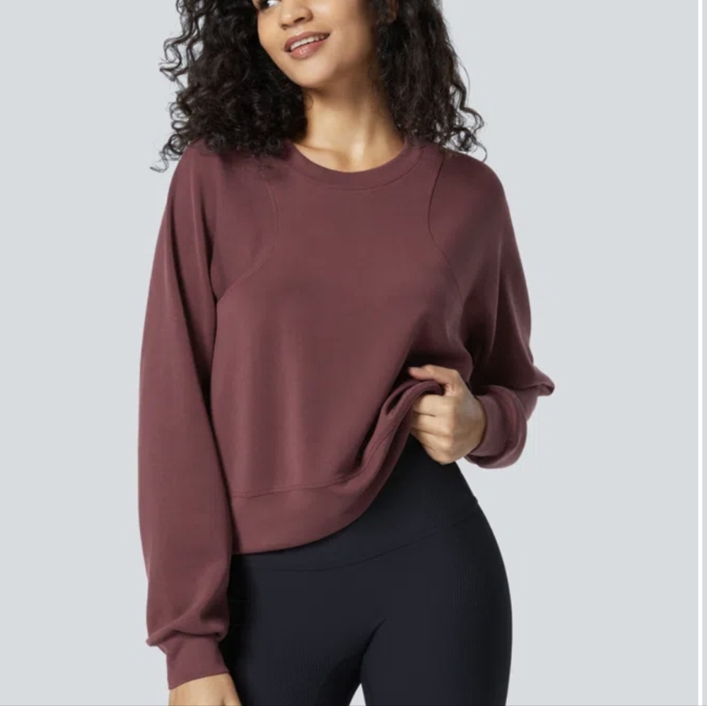NWOT Halara Round Neck Raglan Casual Sweater Oxblood M